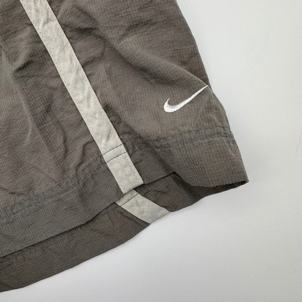Vintage Nike Mens Swimming Trunks Shorts Gray‎ Size Medium